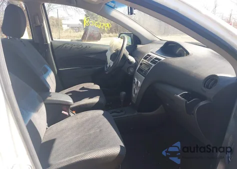 2007 Toyota Yaris z USA, uszkodzony, nr VIN JTDBT923071165398